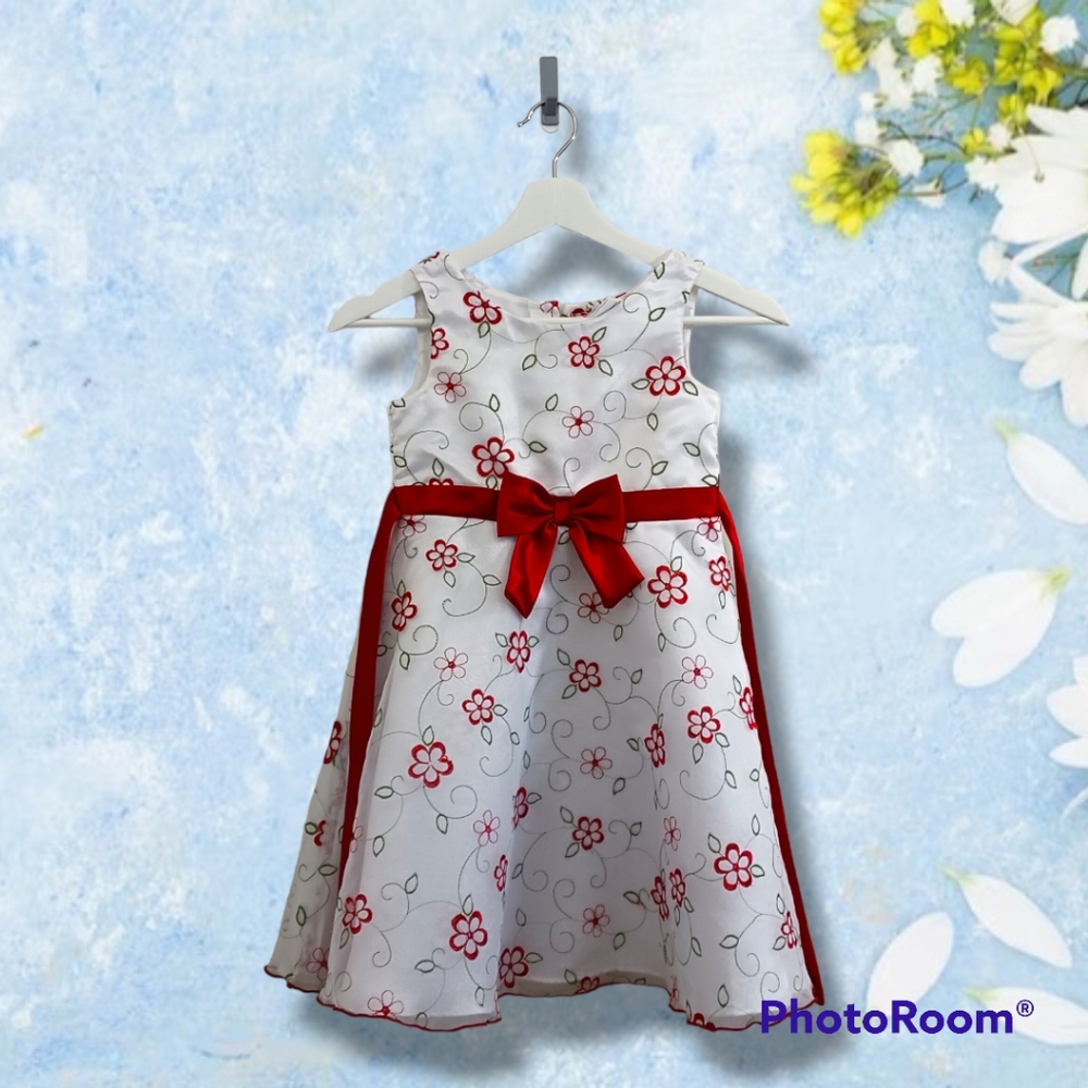 White dress with red flowers, size 6x Youngland